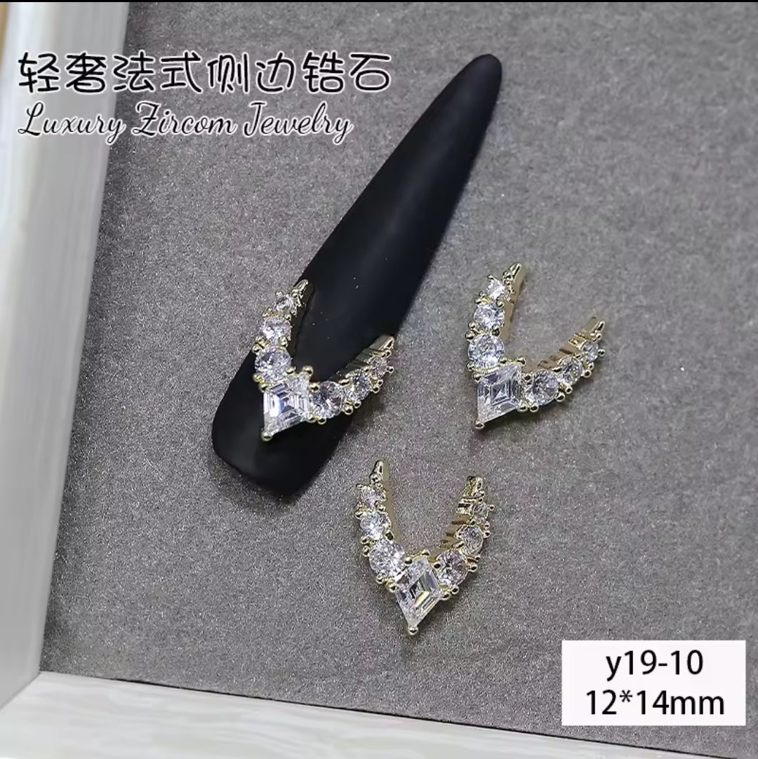 Pré-Commande Charms Ongles : Couronne 9 Zirconium