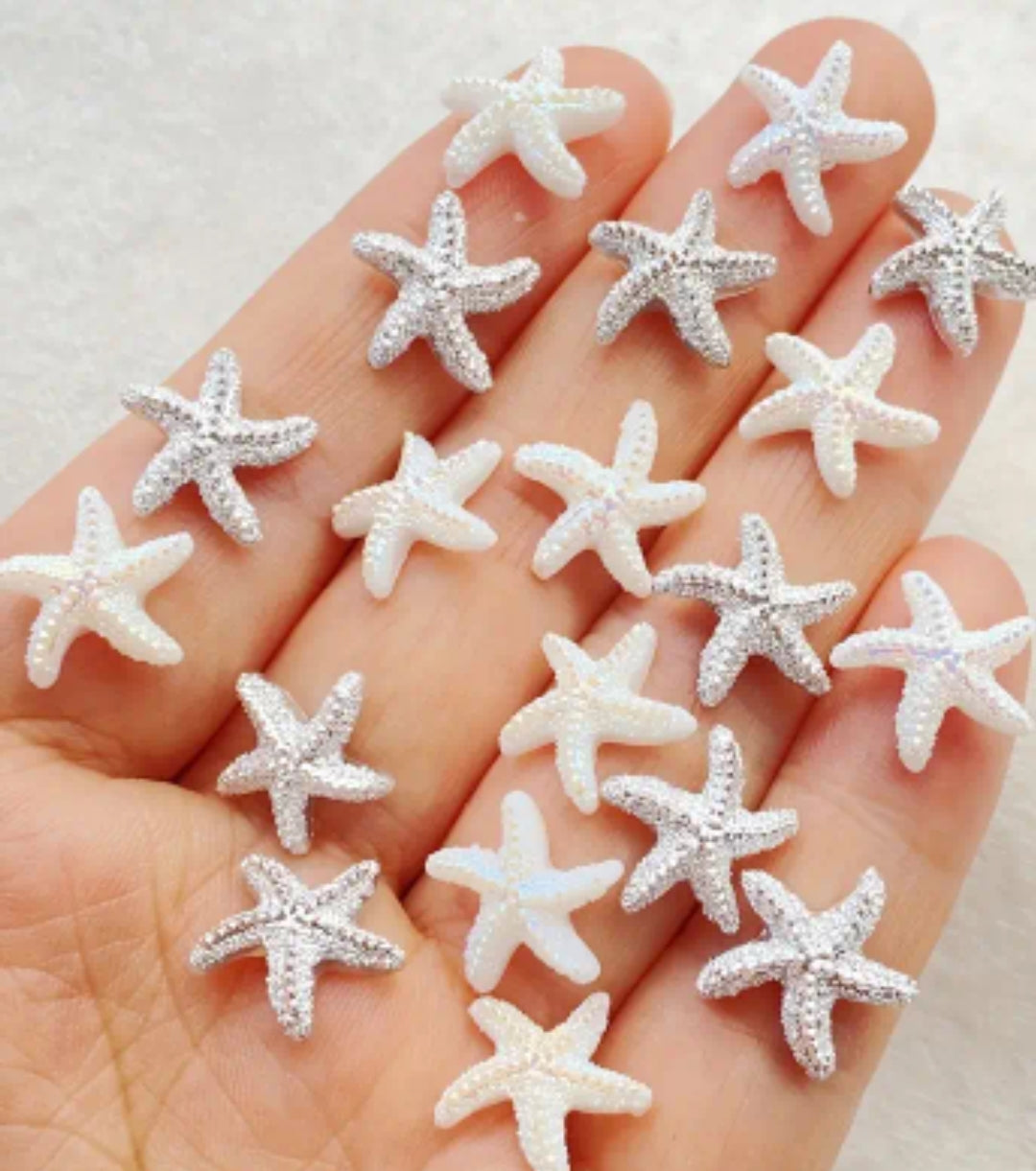 Pré-Commande Charms Ongles : Étoiles de Mer Nacré/Argenté