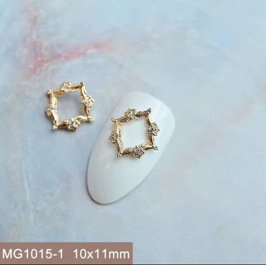 Pré-Commande Charms Ongles : Cadre 2 Doré