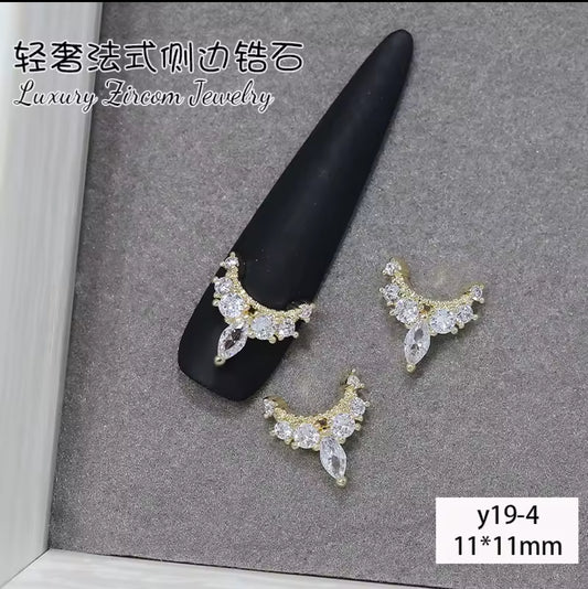 Pré-Commande Charms Ongles : Couronne 4 Zirconium