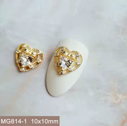 Pré-Commande Charms Ongles : Ornement 4 Zirconium