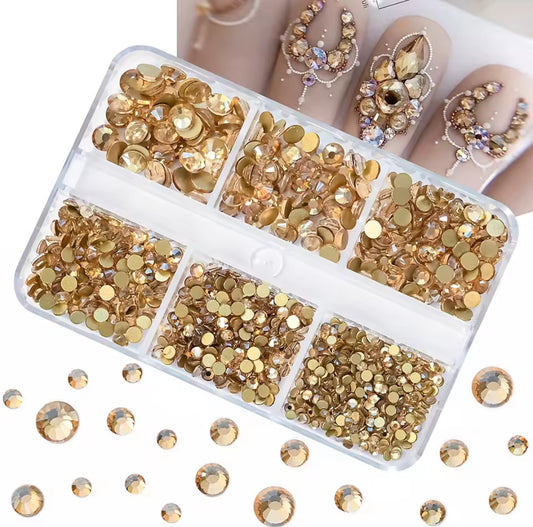 Pré-Commande Strass Ongles : Boîte 6 tailles Doré 1