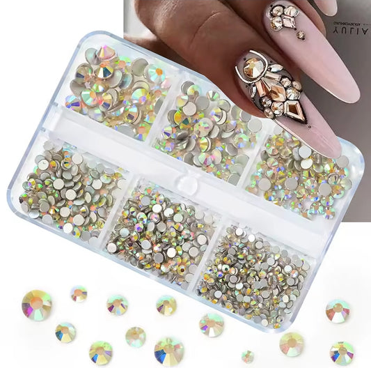 Pré-Commande Strass Ongles : Boîte 6 tailles Holographique 1