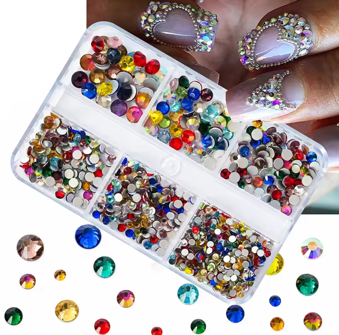 Pré-Commande Strass Ongles : Boîte 6 tailles Multicolore 1