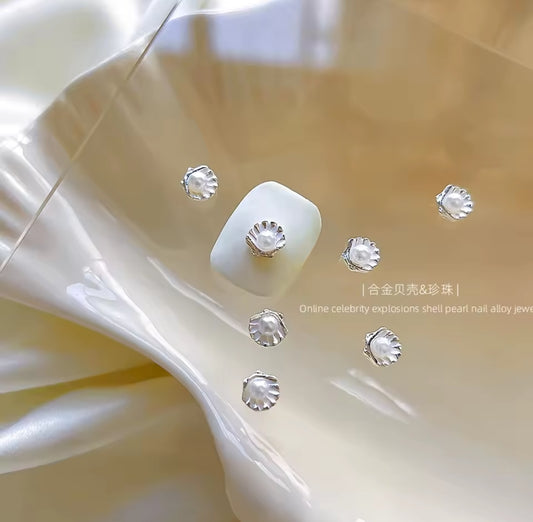 Pré-Commande Charms Ongles : Ornement 14 Coquillage Argenté