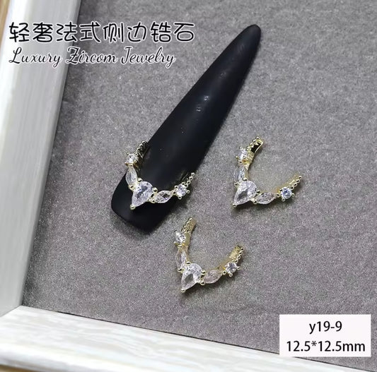 Pré-Commande Charms Ongles : Couronne 8 Zirconium